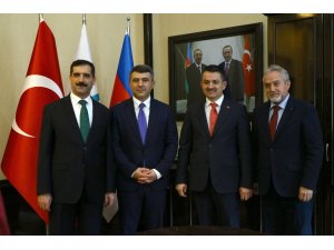 Tarım ve Orman Bakanı Pakdemirli Azerbaycan’da