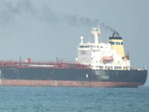 Çin, ABD ile gerilim yaşamamak için İran'daki petrol yatırımlarını askıya aldı