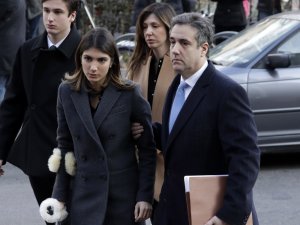 Trump’ın eski avukatı Cohen’e 3 yıl hapis