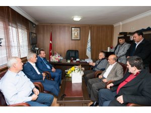 Minibüsçülerden Başkan Hasan Karabağ’a açık destek