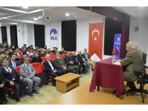 İhlas Vakfı Türk Dünyası Koordinatörü Numan Aydogan Ünal, üniversiteli gençlerle buluştu