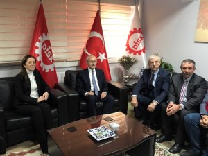 Kılıçdaroğlu: "Türkiye sınırlarında terör örgütlerinin yuvalanmasına izin vermemelidir"