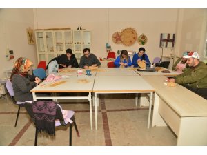 Diyarbakır’da sepet örücülüğü kursu devam ediyor
