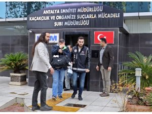 Antalya’da 1,5 milyon TL’lik arsa dolandırıcılığı iddiası: 7 gözaltı