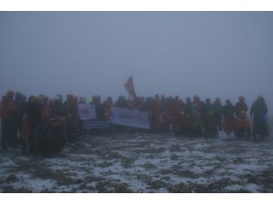 Edirneli dağcı İzmir Bozdağ’da Dünya Dağlar Günü Tırmanışı’na katıldı