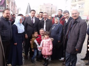 AK Parti’li Takva’dan Özalp ve Saray ilçelerine ziyaret