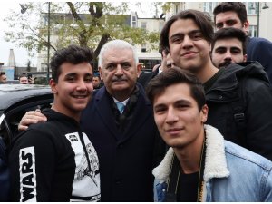 TBMM Başkanı Yıldırım, cuma namazını Ortaköy Camii’nde kıldı