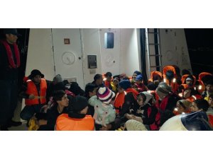 Kuşadası’nda 23’ü çocuk 50 kaçak göçmen yakalandı