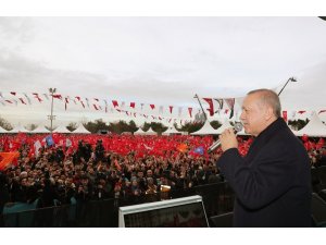 Cumhurbaşkanı Erdoğan: "FETÖ’cülere bu meydanların dar ettiysek, yine dar ederiz"