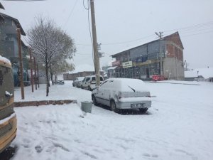 Bingöl’ün ilçelerinde kar yağışı etkili olmaya başladı