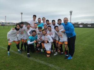 Şeyh Edebali Üniversitesi Futbol Takımı turnuvadan kupayla döndü