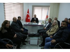 AK Parti Belediye Başkan adayı Arı Nevşehir Gazeteciler Cemiyetini ziyaret etti