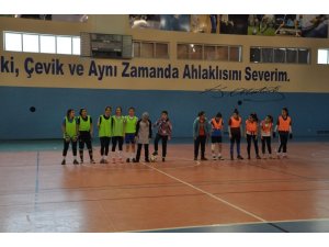 Sarıkamış BESYO’da  Futsal heyecanı başladı