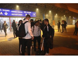 Gençlerbirliği otobüsle Ankara’ya döndü