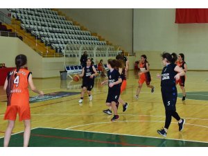 Osmaniye’de basketbol şampiyonası sona erdi