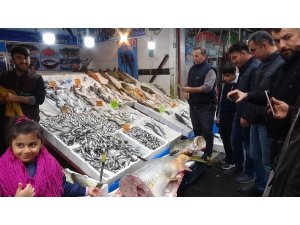 Keban Barajı’nda 92 kilogramlık turna balığı yakalandı