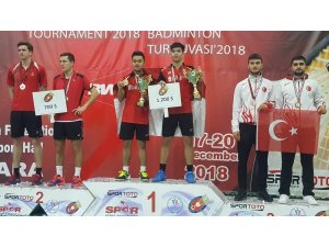 Erzincanlı Milli badmintonculardan başarı