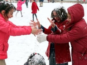 Sivas'ta eğitime kar engeli
