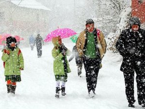 Ankara ve 10 ilde okullara kar tatili!
