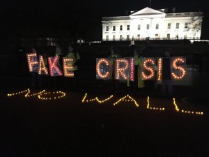 Beyaz Saray önünde Trump karşıtı protesto