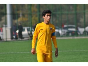 Mehmet Eray Özbek U16 B Milli takıma davet edildi