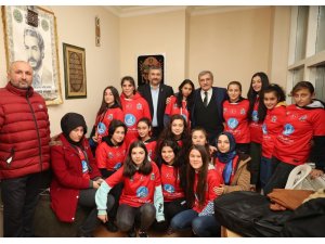 Beykoz Belediye Başkan adayı Aydın’dan vatandaşlara ve derneklere ziyaret