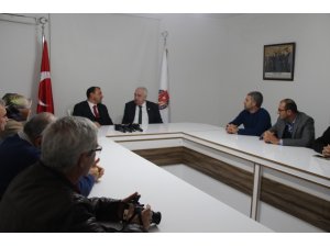 Vali Kaldırım;"Elazığspor için  güçlü bir yönetimin oluşması gerekiyor"