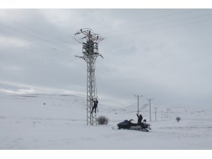 Elektrik arızalarına ’kar motorlu’ müdahale
