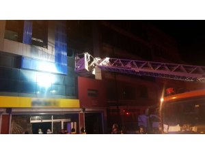 Ankara’da korkutan yangın: 5 yaralı