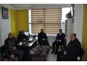 AK Parti Kars Belediye Başkan adayı Erdoğdu’dan  İHA’ya ziyaret