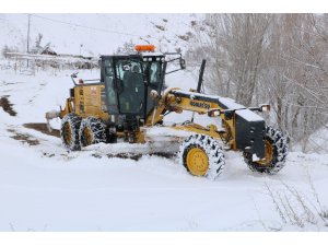 Sivas’ta 372 köy yolu araç ulaşımına kapalı