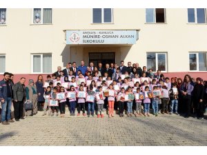 Kumluca’da 15 Bin 136 öğrenci tatile girdi