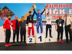 Türkiye Açık Kick Boks Turnuvası şampiyonu Büyükçekmece’den çıktı