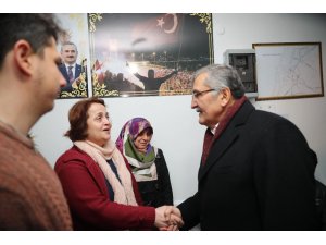 Murat Aydın’ın Kanlıca’daki seçim irtibat bürosu ziyaretinde renkli görüntüler oluştu
