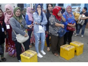 Moro Müslümanlarının özerklik referandumu barış içinde sona erdi
