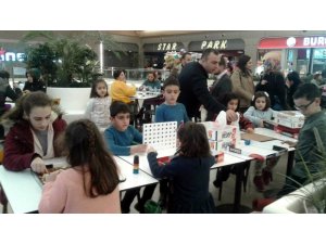Erzincan’da zeka oyunları turnuvası düzenlendi