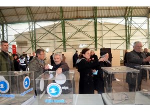 Mudanya Zeytin Kooperatifi Yıldız’ı yeniden başkan seçti