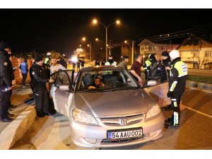 Trafik polisleri sürücülere 4 günde 475 bin 491 TL para cezası kesti