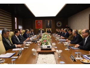 İŞKUR Genel Müdürü Uzunkaya: "Türkiye de iş bulamayanların en büyük sıkıntısı masabaşı iş istemelerinden kaynaklıdır”