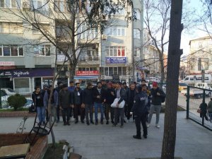 Edirne’de 21 düzensiz göçmen yakalandı