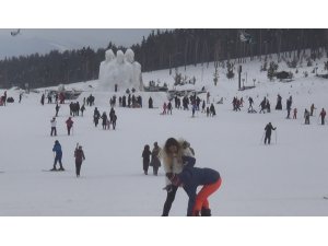 Sömestr Tatilinin Son Haftasında Sarıkamış Cıbıltepe Kayak Merkezine Yabancı İlgisi