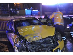 Başkent’te trafik kazası: 1’i ağır 3 yaralı
