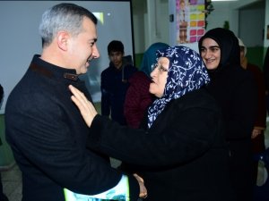 Başkan Çınar, Özalper mahalle sakinleriyle buluştu
