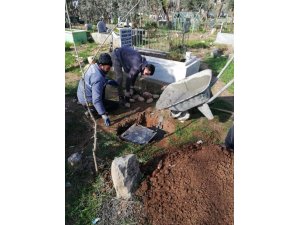 Silopi’de mezarlıklar onarıldı