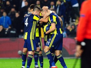 Fenerbahçe, Zenit’i tek golle geçti