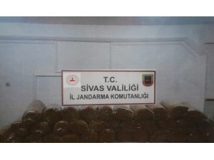 Sivas’ta 175 kilo tütün ele geçirildi