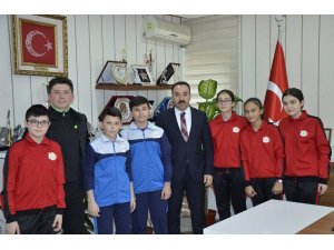 Jimnastik ve masa tenisi kafilesi Anadolu Yıldızlar Ligi’ne uğurlandı