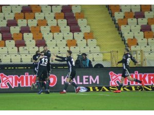 Spor Toto Süper Lig: E. Yeni Malatyaspor: 1 - Beşiktaş: 2 (Maç sonucu)