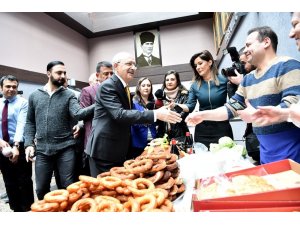 Kılıçdaroğlu, Sokak Ekonomisi Çalıştayı’na katıldı