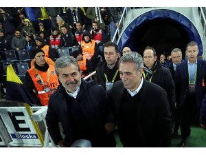 Spor Toto Süper Lig: Fenerbahçe: 0 - A.Konyaspor: 0 (Maç devam ediyor)